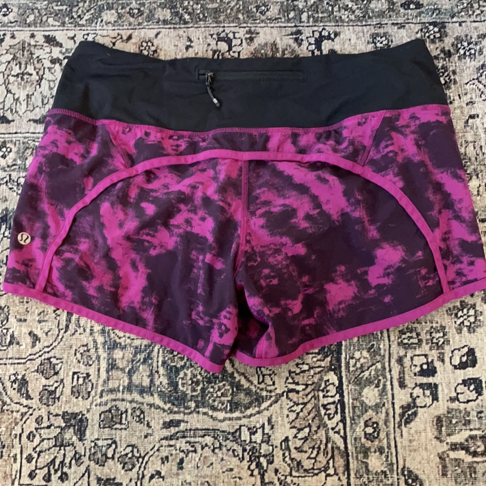 LULULEMON 4” Inseam Speed Short Tie Dye Tall - Picture 2 of 5